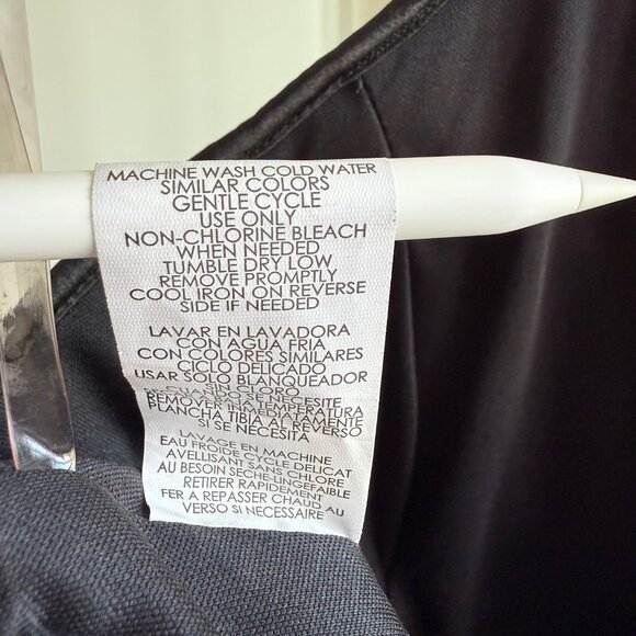 SPEECHLESS Floral Dress - Picture 10 of 11